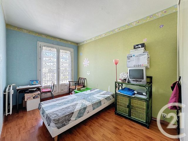 Appartement F5 à vendre - 5 pièces - 93,38 m2 - Compiegne - 60 - PICARDIE