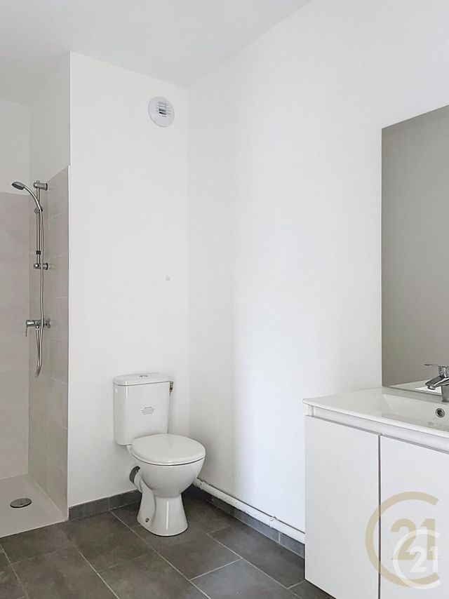 Appartement F2 à vendre - 2 pièces - 45,11 m2 - Compiegne - 60 - PICARDIE