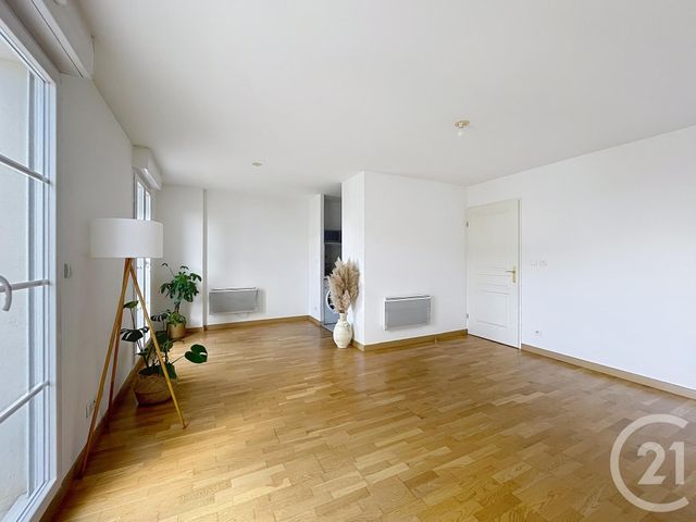 Afficher la photo en grand Appartement T2 à vendre - 2 pièces - 49,34 m2 - Compiegne - 60 - PICARDIE