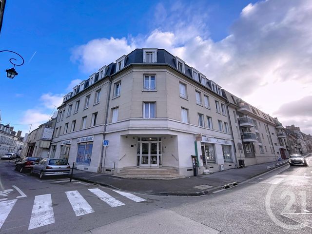 Appartement F1 à vendre - 1 pièce - 25 m2 - Compiegne - 60 - PICARDIE