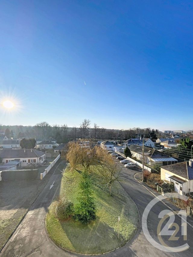 Appartement F3 &agrave; louer - 3 pi&egrave;ces - 54,50 m2 - Compiegne - 60 - PICARDIE