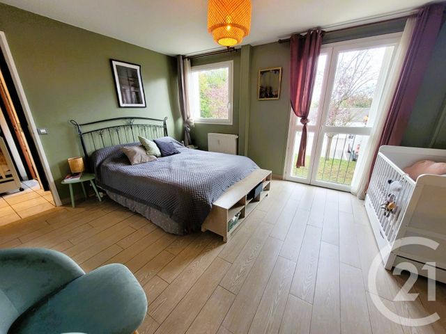 Appartement F3 à vendre - 3 pièces - 82,50 m2 - Compiegne - 60 - PICARDIE