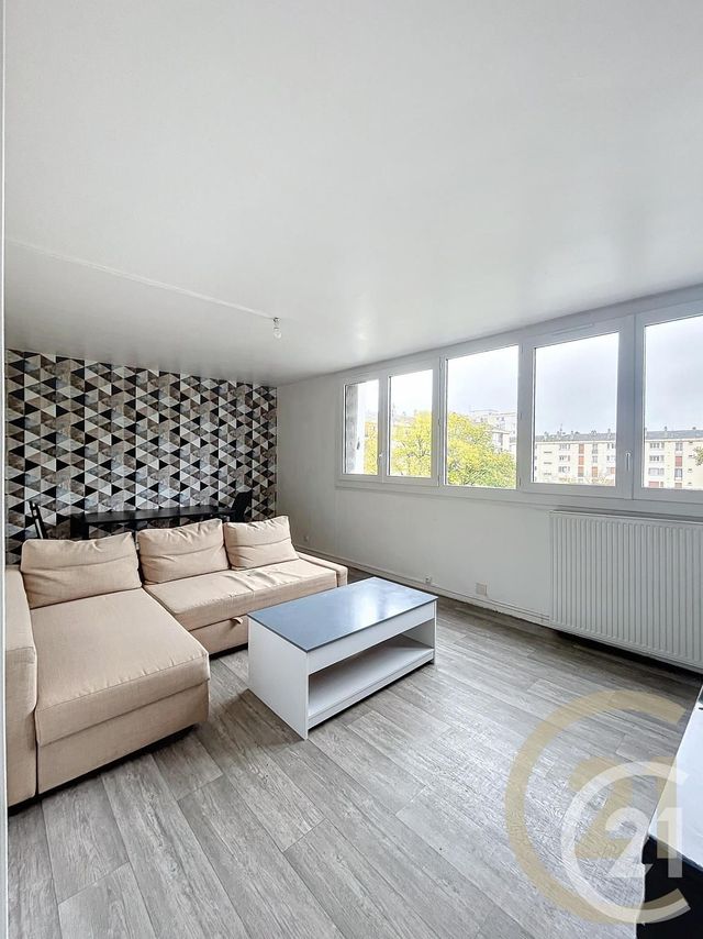 Appartement F2 à louer - 2 pièces - 49 m2 - Compiegne - 60 - PICARDIE