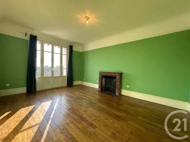 Appartement F5 à louer - 4 pièces - 113,28 m2 - Compiegne - 60 - PICARDIE