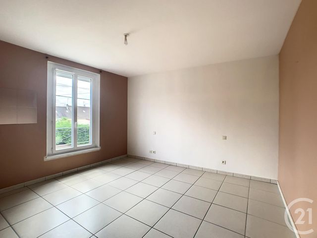 Appartement F2 à louer - 2 pièces - 50,15 m2 - Arsy - 60 - PICARDIE