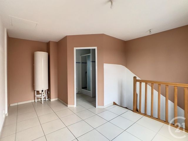 Appartement F2 à louer - 2 pièces - 50,15 m2 - Arsy - 60 - PICARDIE