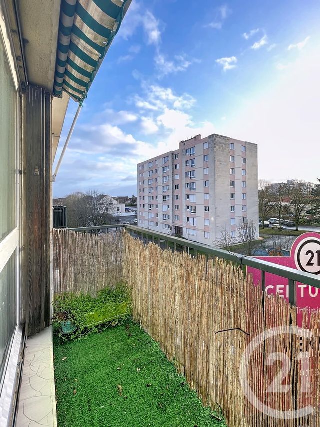 Appartement T4 &agrave; vendre - 4 pi&egrave;ces - 72 m2 - Compiegne - 60 - PICARDIE