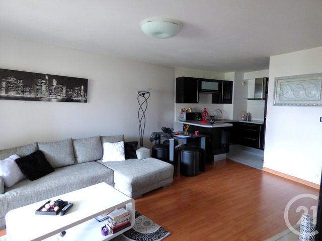 Appartement F2 à louer - 2 pièces - 44,21 m2 - Margny Les Compiegne - 60 - PICARDIE