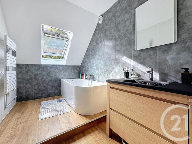 Maison à vendre - 7 pièces - 145 m2 - Cuise La Motte - 60 - PICARDIE