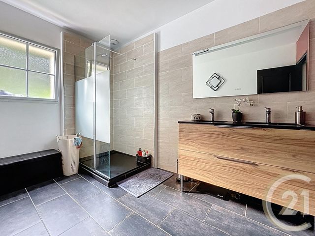 Maison à vendre - 7 pièces - 145 m2 - Cuise La Motte - 60 - PICARDIE