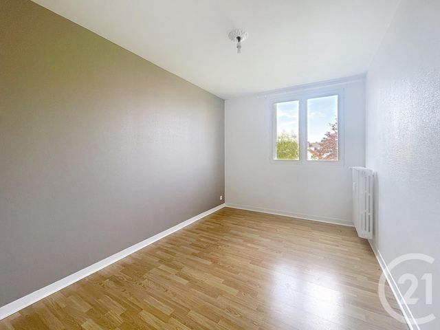 Appartement T4 &agrave; vendre - 4 pi&egrave;ces - 74,87 m2 - Compiegne - 60 - PICARDIE