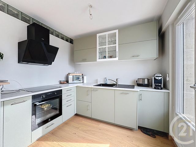 Afficher la photo en grand Appartement F3 à vendre - 3 pièces - 70 m2 - Compiegne - 60 - PICARDIE
