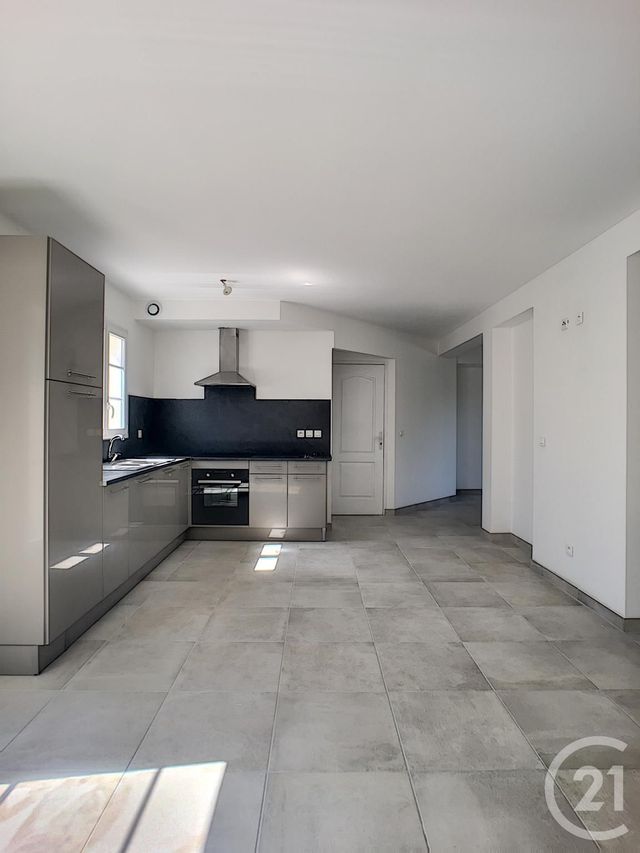 Maison &agrave; louer - 5 pi&egrave;ces - 120,37 m2 - Tracy Le Mont - 60 - PICARDIE