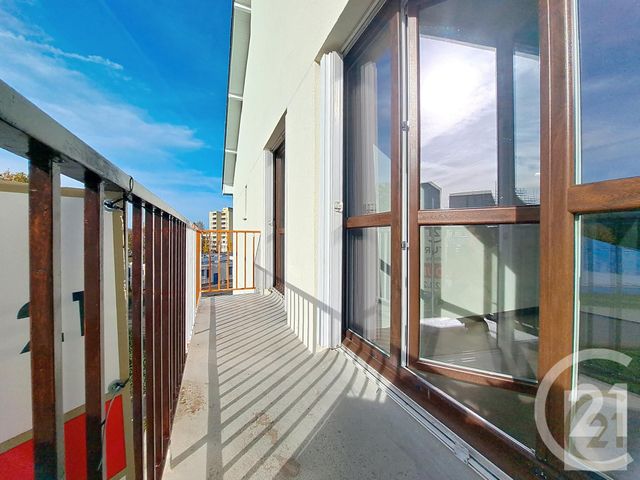 Afficher la photo en grand Appartement F2 à louer - 2 pièces - 52,38 m2 - Compiegne - 60 - PICARDIE