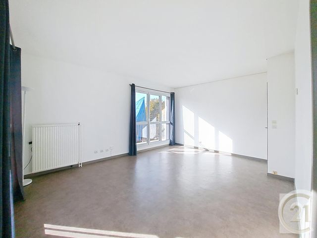 Afficher la photo en grand Appartement F2 à louer - 2 pièces - 52,38 m2 - Compiegne - 60 - PICARDIE