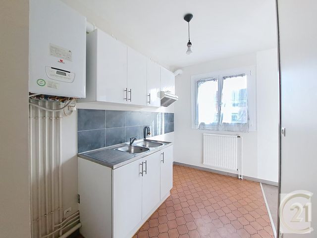 Afficher la photo en grand Appartement F2 à louer - 2 pièces - 52,38 m2 - Compiegne - 60 - PICARDIE