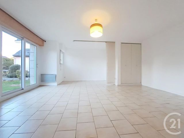 Appartement Studio à louer - 1 pièce - 47,32 m2 - Compiegne - 60 - PICARDIE