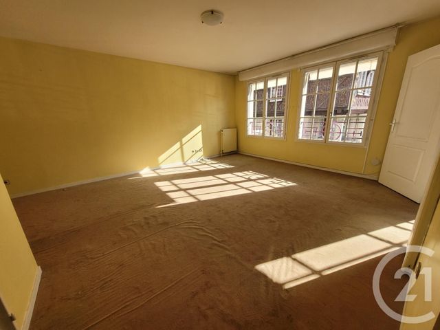 Afficher la photo en grand Appartement F1 bis à vendre - 2 pièces - 50,17 m2 - Compiegne - 60 - PICARDIE