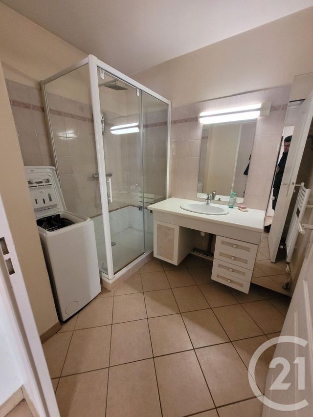 Afficher la photo en grand Appartement F1 bis à vendre - 2 pièces - 50,17 m2 - Compiegne - 60 - PICARDIE