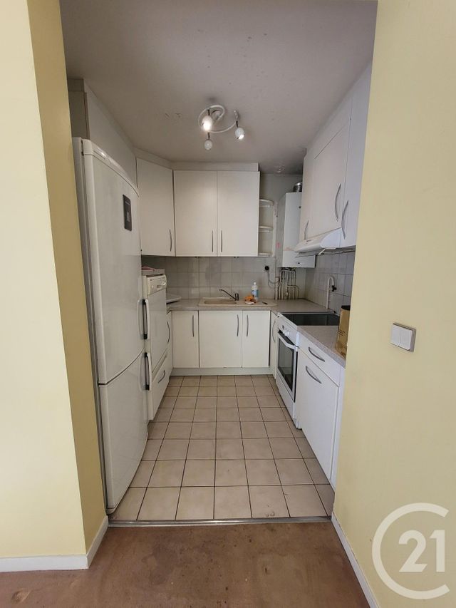 Afficher la photo en grand Appartement F1 bis à vendre - 2 pièces - 50,17 m2 - Compiegne - 60 - PICARDIE