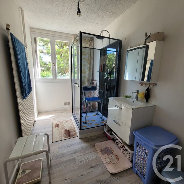 Appartement F3 à vendre - 3 pièces - 76,12 m2 - Compiegne - 60 - PICARDIE