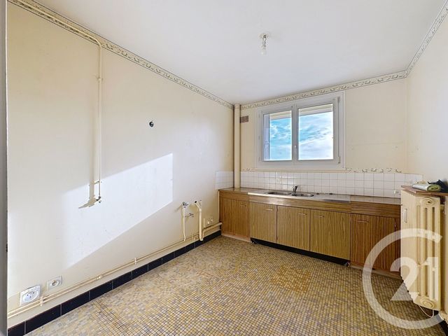 Appartement F5 &agrave; vendre - 5 pi&egrave;ces - 96,18 m2 - 60 - PICARDIE