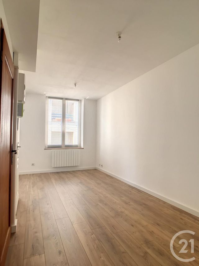 Appartement F2 à louer COMPIEGNE