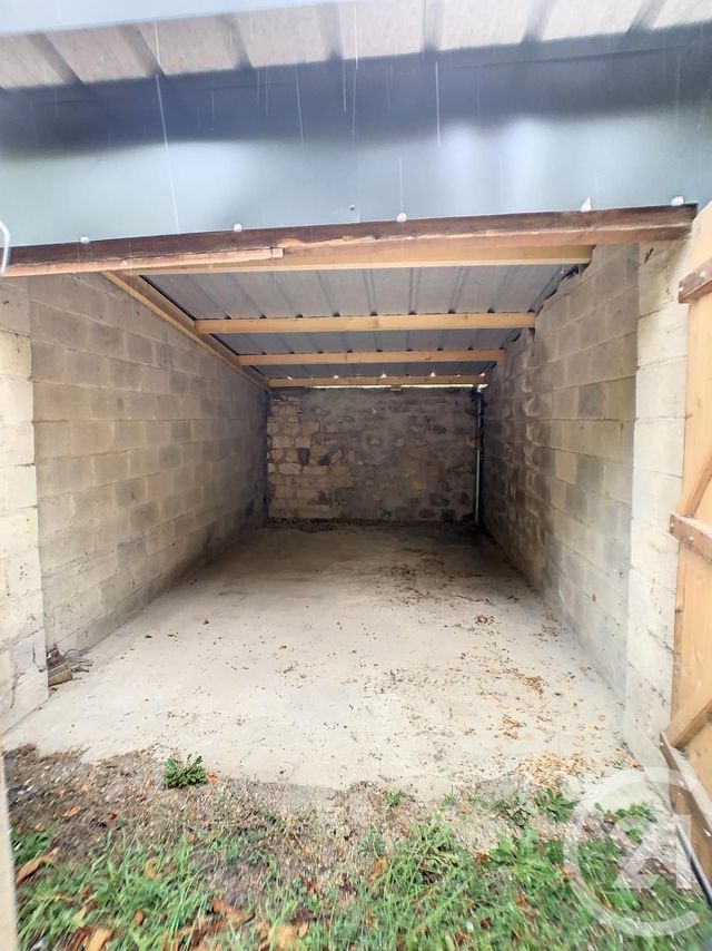 Parking à louer - 10 m2 - Compiegne - 60 - PICARDIE