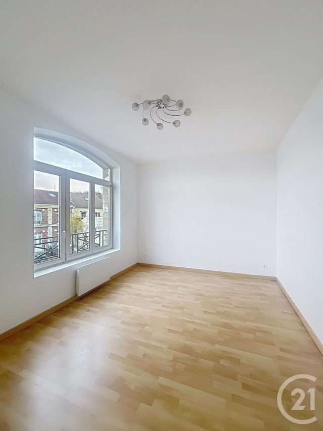 Appartement F4 à louer - 4 pièces - 89,46 m2 - Bethisy St Pierre - 60 - PICARDIE