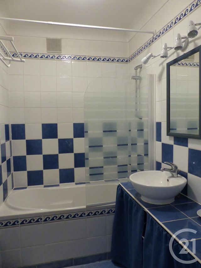 Appartement F3 &agrave; louer - 3 pi&egrave;ces - 69 m2 - Compiegne - 60 - PICARDIE