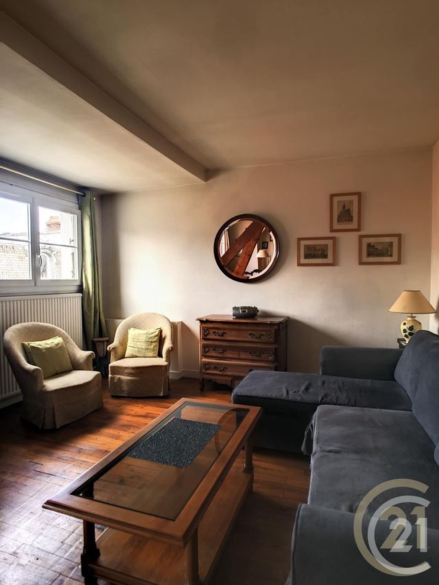 Appartement F3 &agrave; louer - 3 pi&egrave;ces - 69 m2 - Compiegne - 60 - PICARDIE
