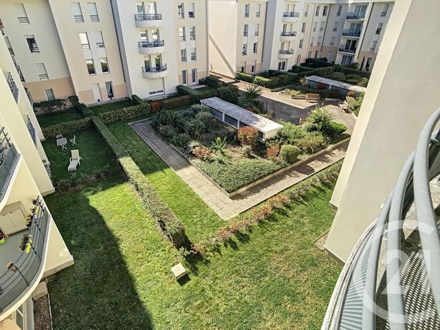 Appartement F3 à louer - 3 pièces - 68,24 m2 - Compiegne - 60 - PICARDIE