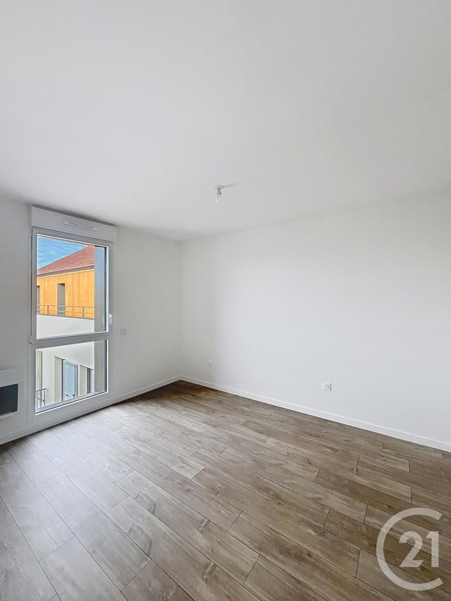 Appartement F2 à louer - 2 pièces - 37,06 m2 - Compiegne - 60 - PICARDIE