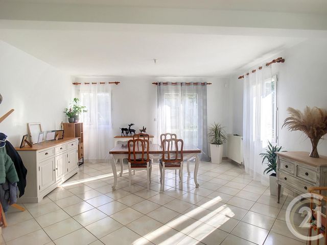 Maison à louer - 5 pièces - 117 m2 - Lacroix St Ouen - 60 - PICARDIE