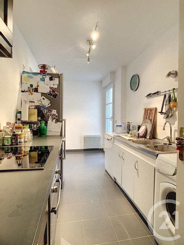 Appartement F3 à louer - 3 pièces - 72,74 m2 - Compiegne - 60 - PICARDIE