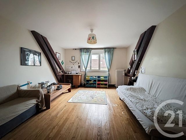 Maison à vendre - 7 pièces - 185 m2 - Coudun - 60 - PICARDIE