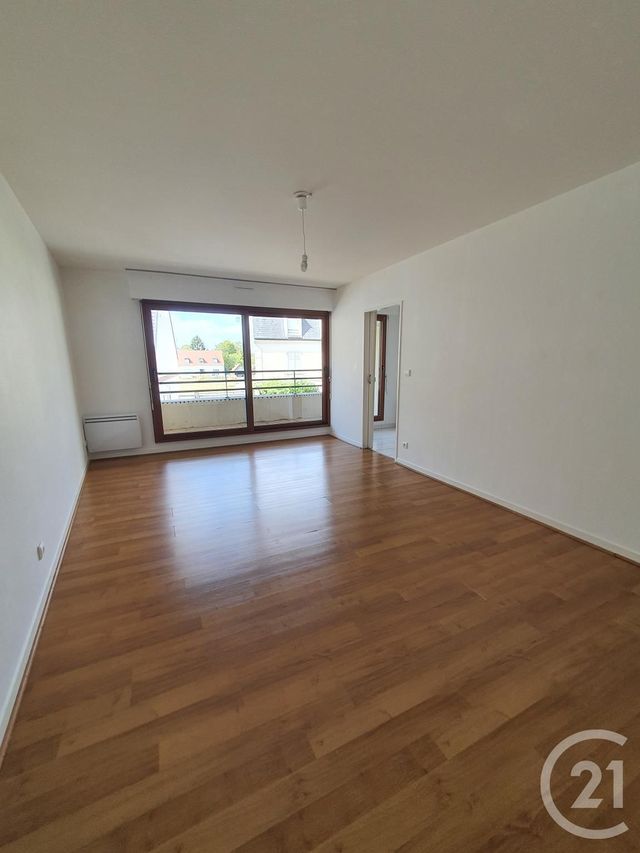 Appartement F3 à louer - 3 pièces - 71,73 m2 - Compiegne - 60 - PICARDIE