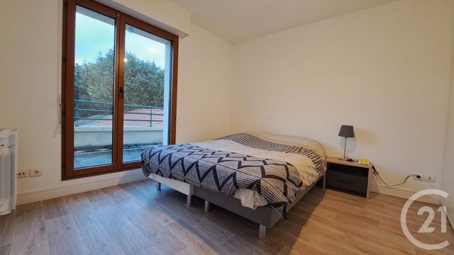 Appartement F3 à louer - 3 pièces - 71,73 m2 - Compiegne - 60 - PICARDIE
