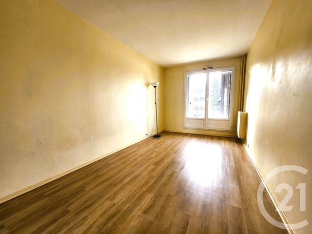 Appartement F4 &agrave; vendre - 4 pi&egrave;ces - 80,12 m2 - Compiegne - 60 - PICARDIE