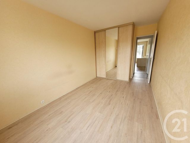Appartement F4 &agrave; vendre - 4 pi&egrave;ces - 80,12 m2 - Compiegne - 60 - PICARDIE