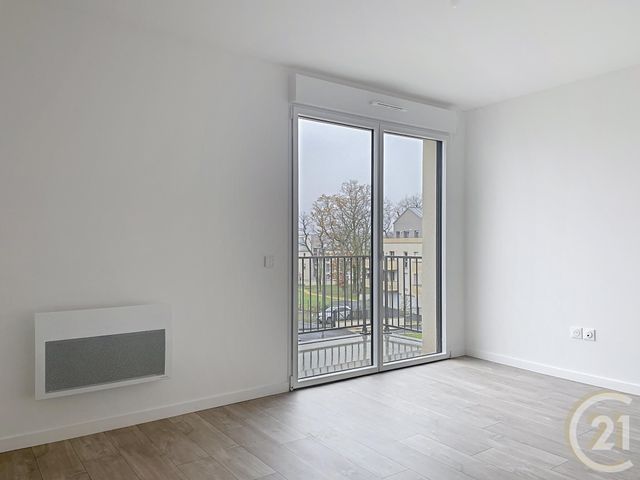 Appartement F4 à vendre - 4 pièces - 90,44 m2 - Compiegne - 60 - PICARDIE