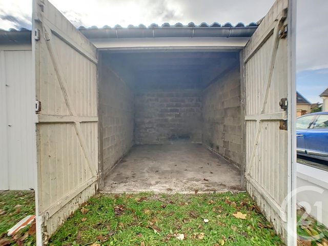 Parking à louer - 10 m2 - Compiegne - 60 - PICARDIE