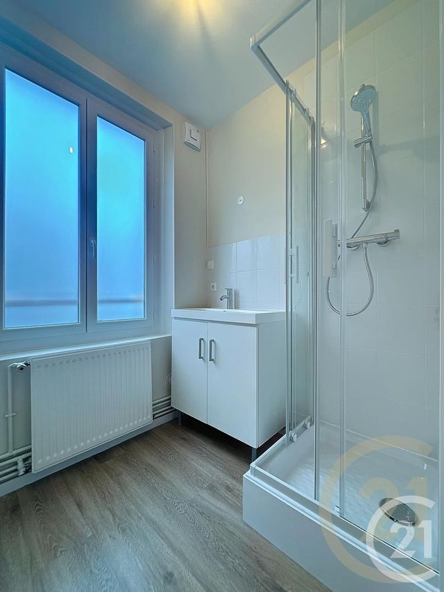 Appartement F4 à louer - 6 pièces - 95,29 m2 - Longueil Ste Marie - 60 - PICARDIE