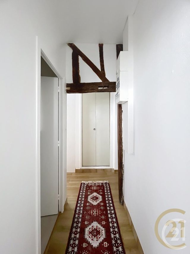 Appartement F2 à louer - 2 pièces - 31,32 m2 - Compiegne - 60 - PICARDIE