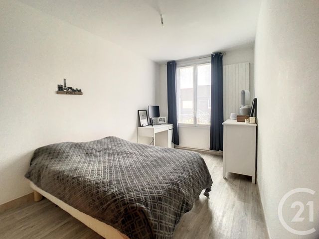 Appartement F3 &agrave; louer - 3 pi&egrave;ces - 52,17 m2 - Compiegne - 60 - PICARDIE