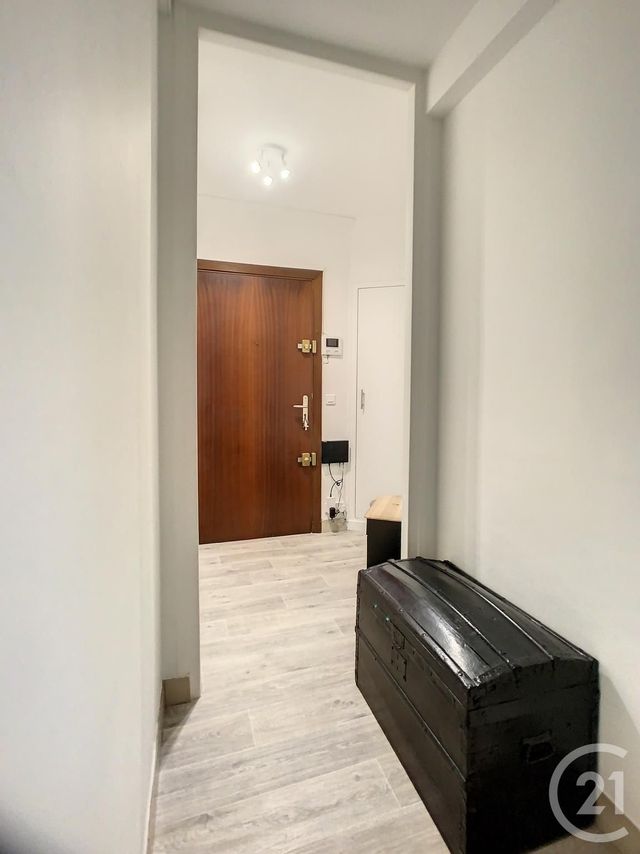 Appartement F3 &agrave; louer - 3 pi&egrave;ces - 52,17 m2 - Compiegne - 60 - PICARDIE