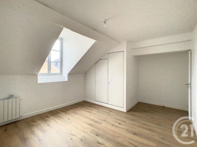 Appartement F5 à louer - 5 pièces - 126,19 m2 - Compiegne - 60 - PICARDIE