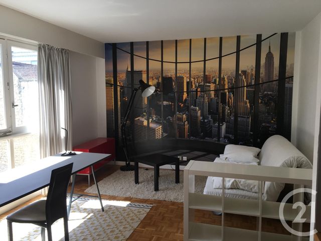 Appartement F1 à louer - 1 pièce - 33,35 m2 - Compiegne - 60 - PICARDIE