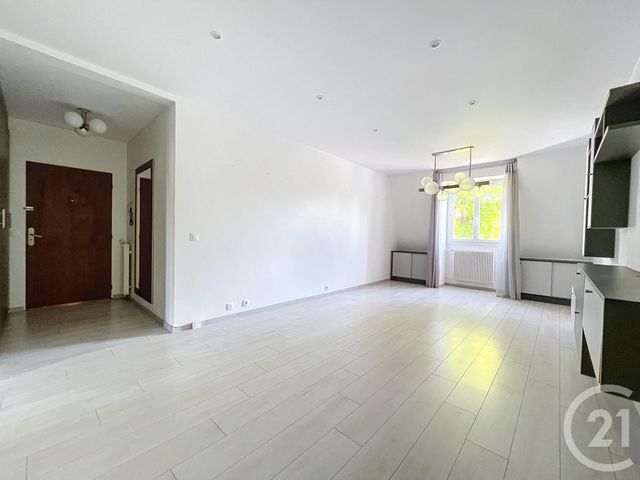 Appartement F3 à vendre - 3 pièces - 72,15 m2 - Compiegne - 60 - PICARDIE