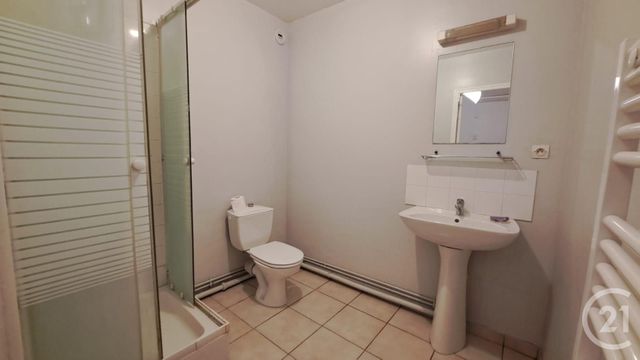 Appartement Studio &agrave; louer - 1 pi&egrave;ce - 29,94 m2 - Compiegne - 60 - PICARDIE